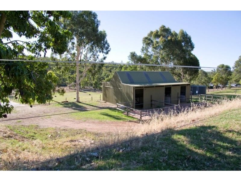 9 Lyon Pl, Hovea WA 6071