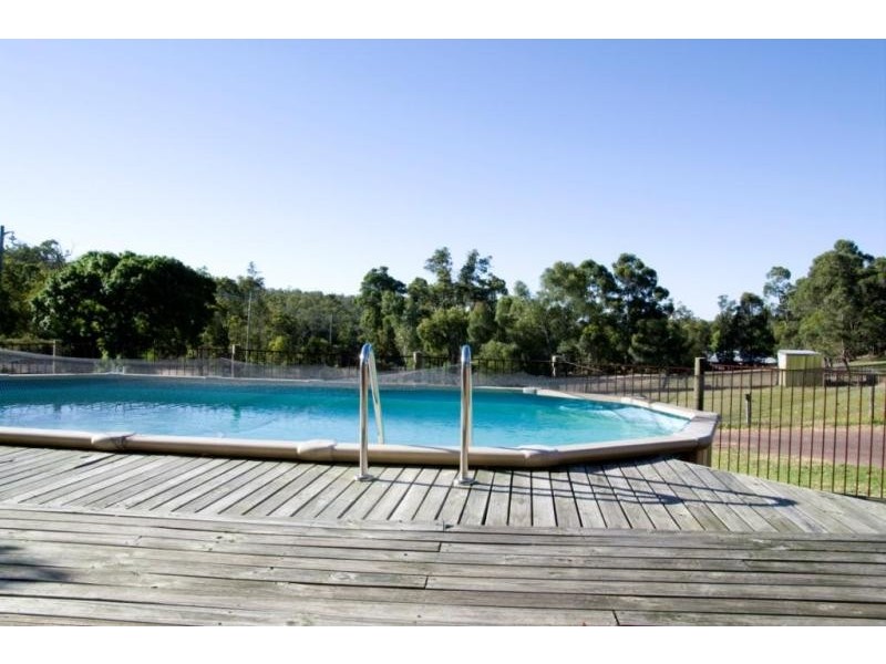 9 Lyon Pl, Hovea WA 6071