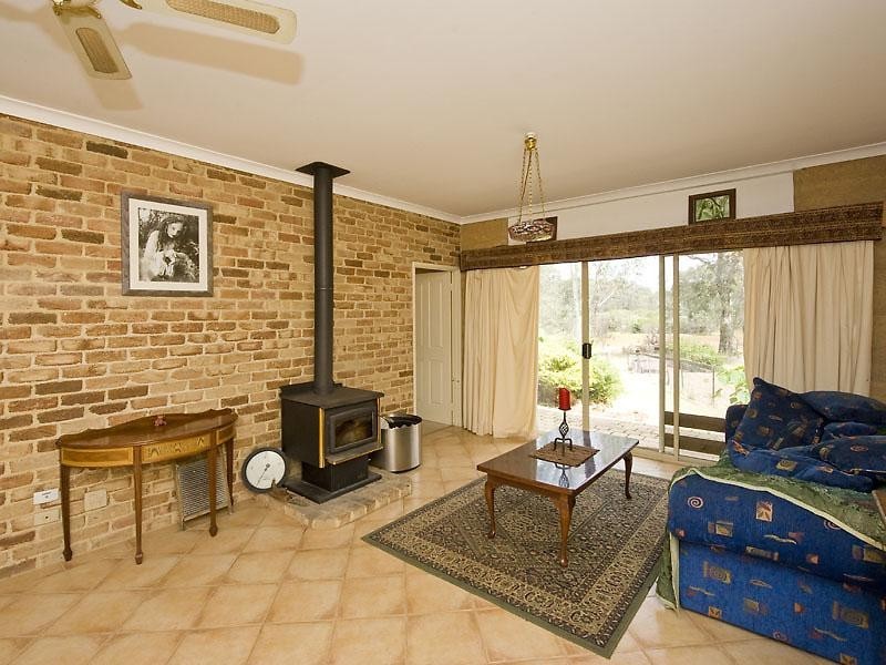 2030 Forge Drive, Chidlow WA 6556