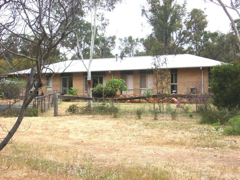 2030 Forge Drive, Chidlow WA 6556