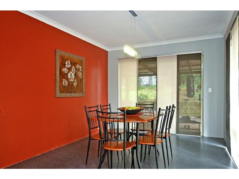 27 Wilson Street, Wooroloo WA 6558