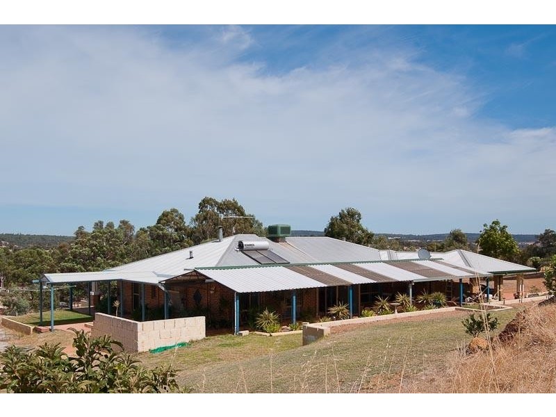 148 Bodeguero Way (El Caballo Heights, Wundowie), Wooroloo WA 6558