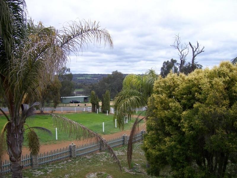255 Bodeguero Way (El Caballo Hts, Wundowie), Wooroloo WA 6558