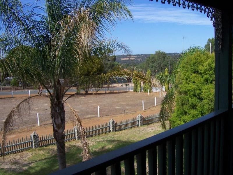 255 Bodeguero Way (El Caballo Hts, Wundowie), Wooroloo WA 6558