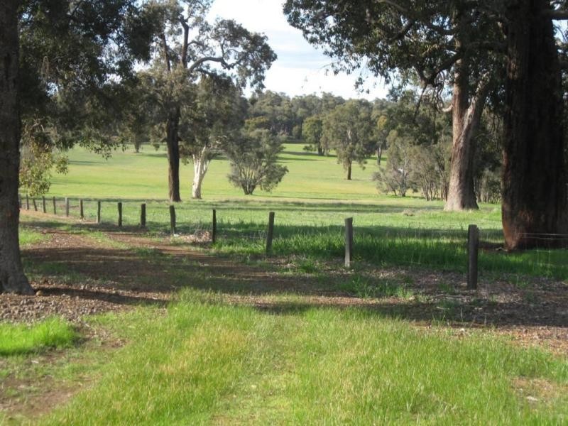 Lot 6/ Great Southern Hwy, Woottating, The Lakes WA 6556