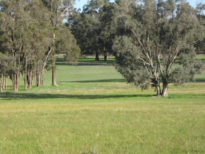 Lot 6/ Great Southern Hwy, Woottating, The Lakes WA 6556