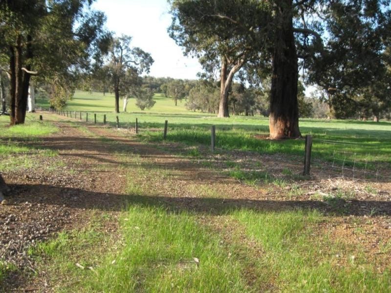 Lot 6/ Great Southern Hwy, Woottating, The Lakes WA 6556