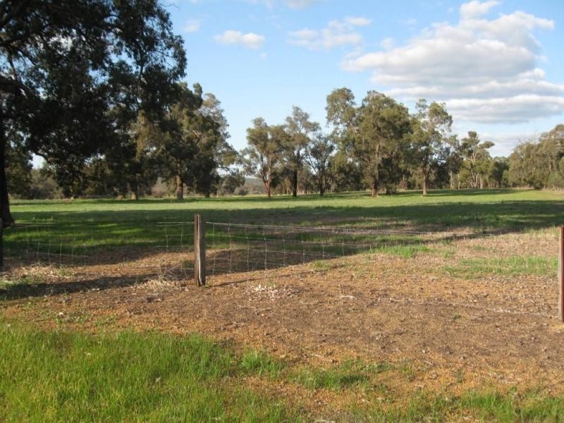 Lot 6/ Great Southern Hwy, Woottating, The Lakes WA 6556