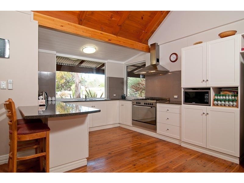 170 Samuel St, Mount Helena WA 6082