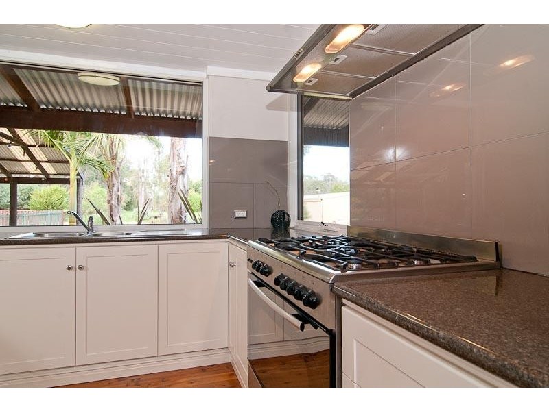 170 Samuel St, Mount Helena WA 6082