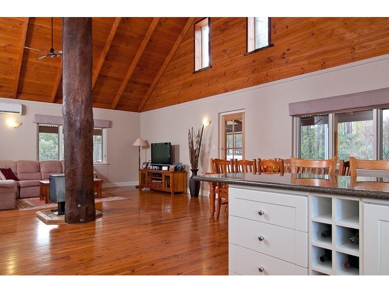 170 Samuel St, Mount Helena WA 6082