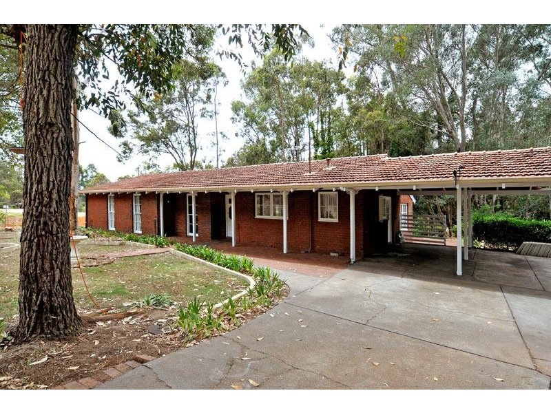 270 GILL STREET, Mundaring WA 6073