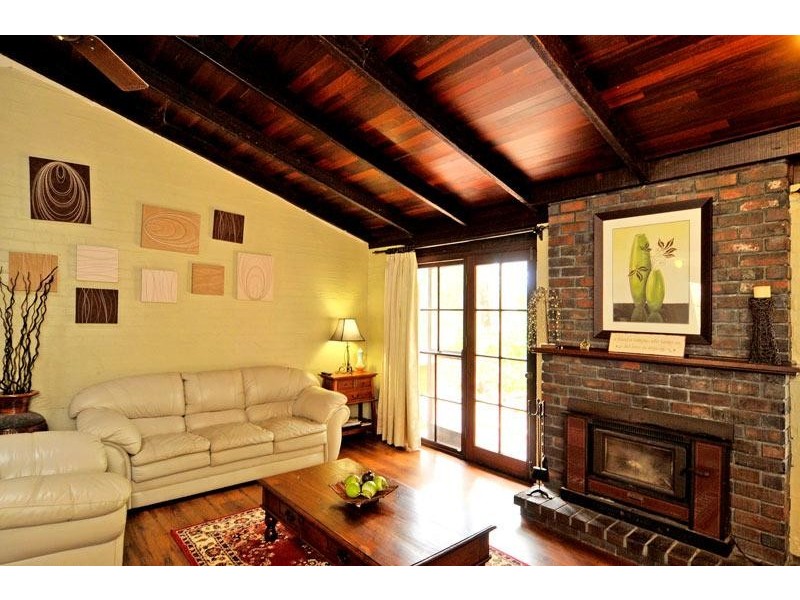 270 GILL STREET, Mundaring WA 6073