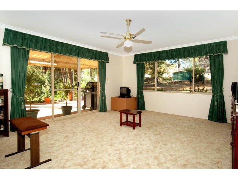 1050 Coppin Road, Mundaring WA 6073