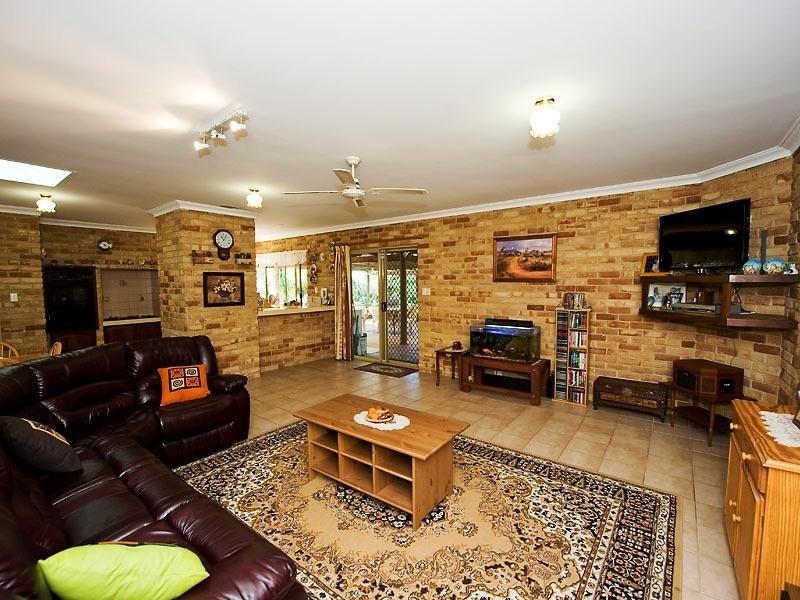 200 Estelle Place, Parkerville WA 6081