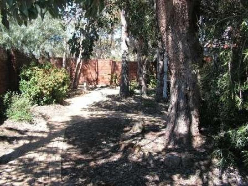 16 Mallow Way, Forrestfield WA 6058