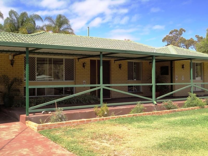 50 Northcote Street, Chidlow WA 6556