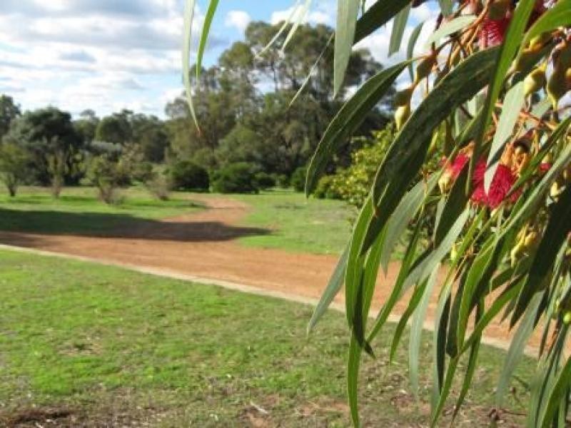 Mundaring WA 6073