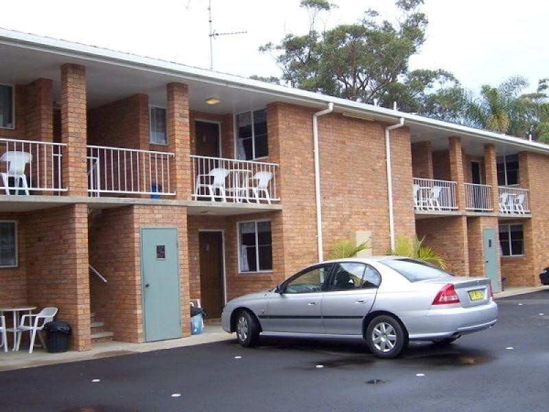 18 Imlay Street, Broulee NSW 2537