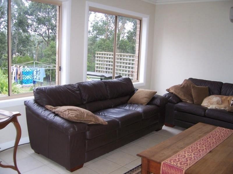 9 Waterfront Close, Mossy Point NSW 2537