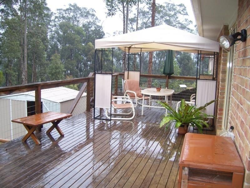 5 Waterfront Close, Mossy Point NSW 2537