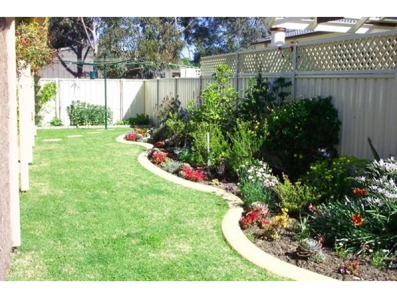11 Boulder Place, Broulee NSW 2537