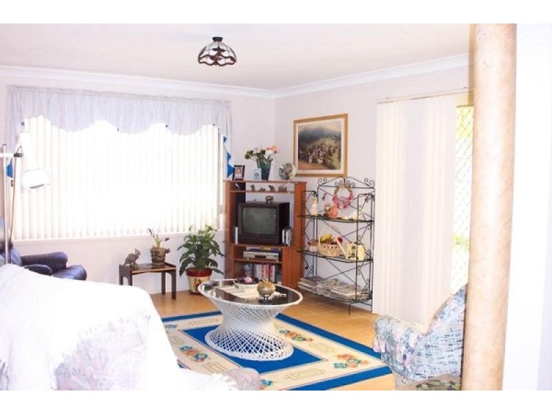 11 Boulder Place, Broulee NSW 2537