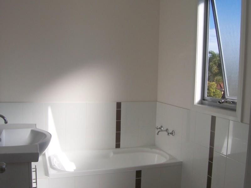 26 Train Street, Broulee NSW 2537