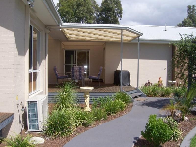 5 Riverlink Drive, Mossy Point NSW 2537