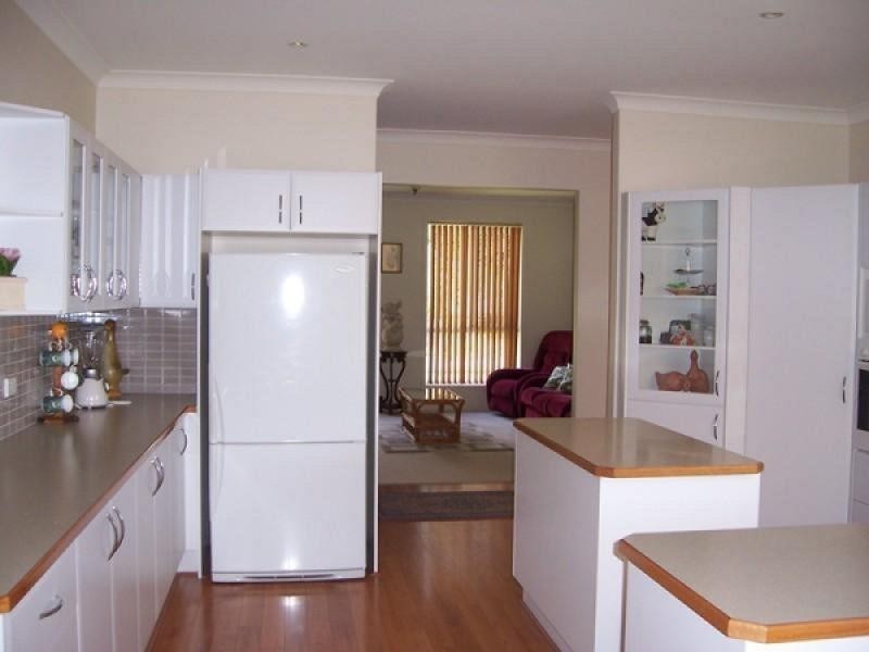 5 Riverlink Drive, Mossy Point NSW 2537