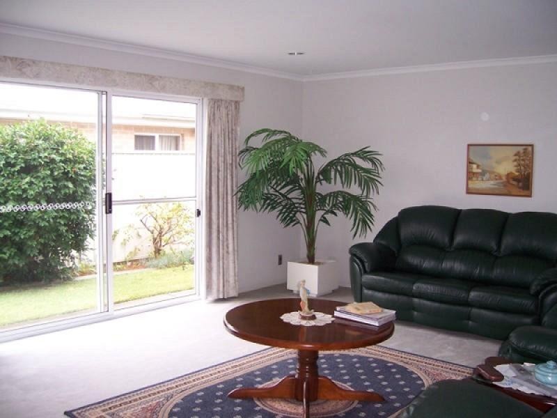 17 ZANTHUS DRIVE, Broulee NSW 2537