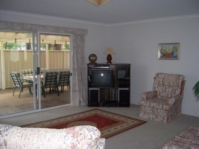 17 ZANTHUS DRIVE, Broulee NSW 2537