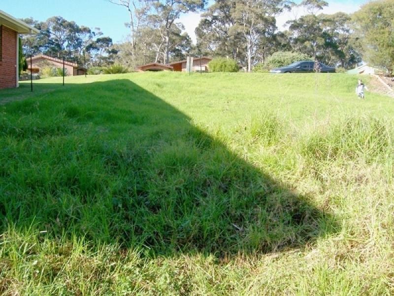 9 Woods Place, North Narooma NSW 2546