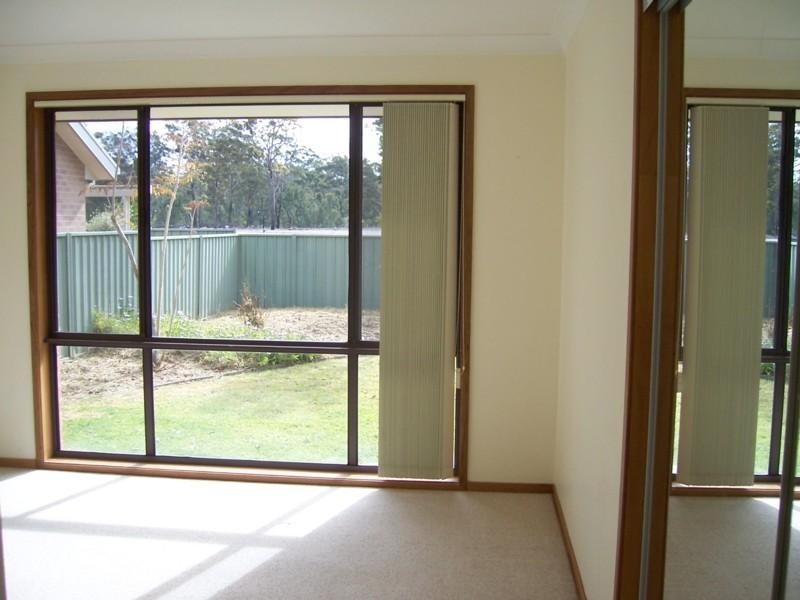 5 Suzanne Way, Broulee NSW 2537