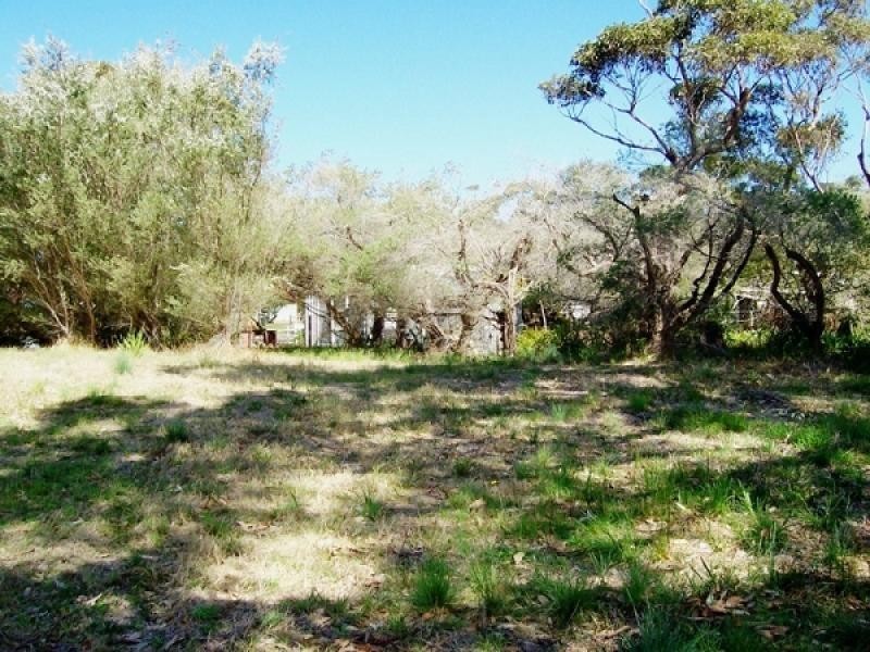 72 Grant Street, Broulee NSW 2537
