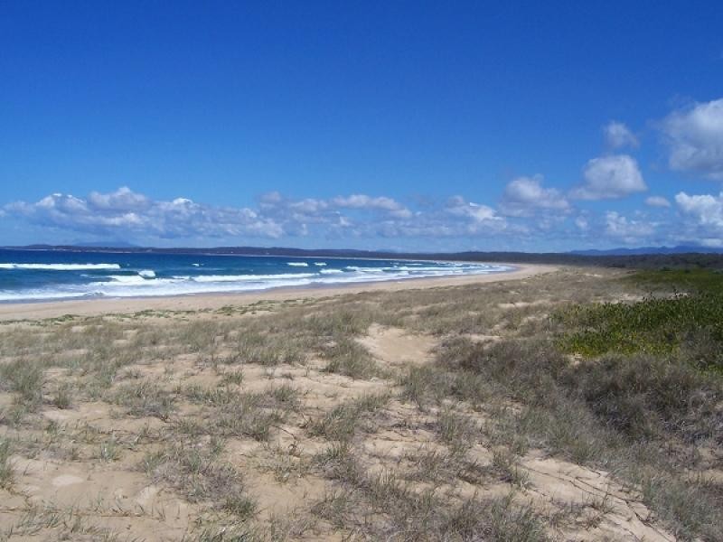 72 Grant Street, Broulee NSW 2537