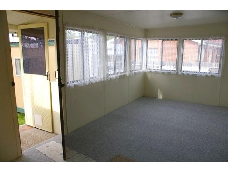 40 Ainslie Parade, Tomakin NSW 2537