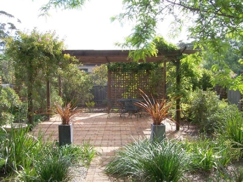 Unit 1, 91 Coronation Drive, Broulee NSW 2537