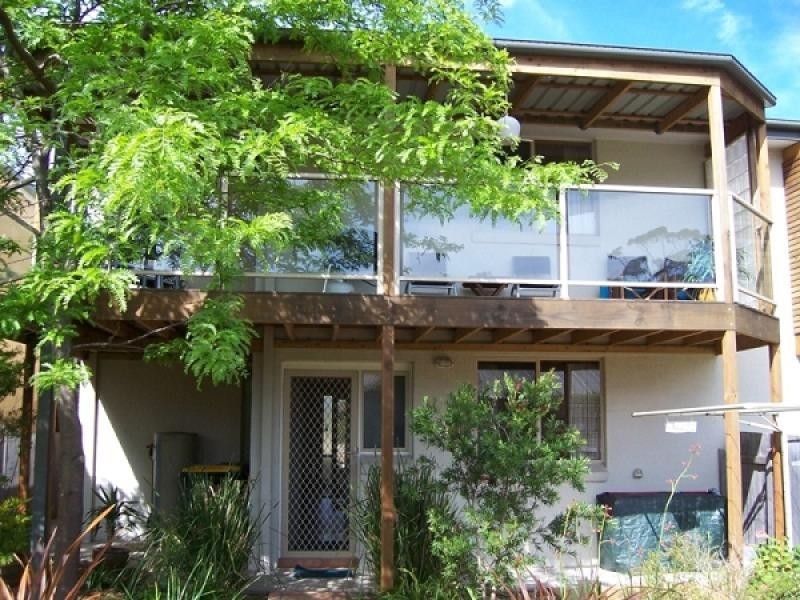 Unit 1, 91 Coronation Drive, Broulee NSW 2537