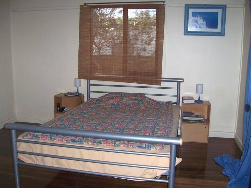 31 Clarke Street, Broulee NSW 2537