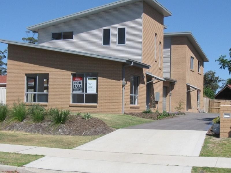 Unit 2/26 Train Street, Broulee NSW 2537