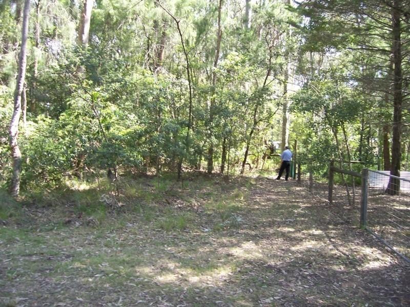 42 Annetts Parade, Mossy Point NSW 2537