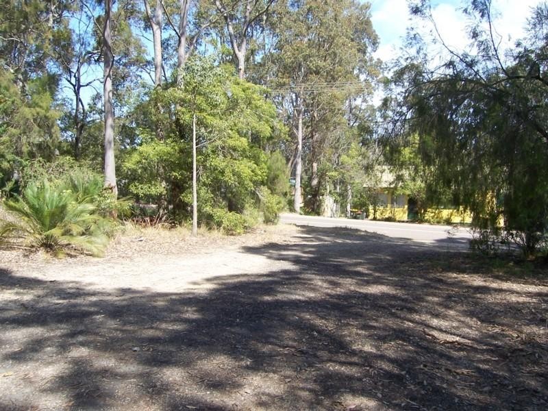 42 Annetts Parade, Mossy Point NSW 2537