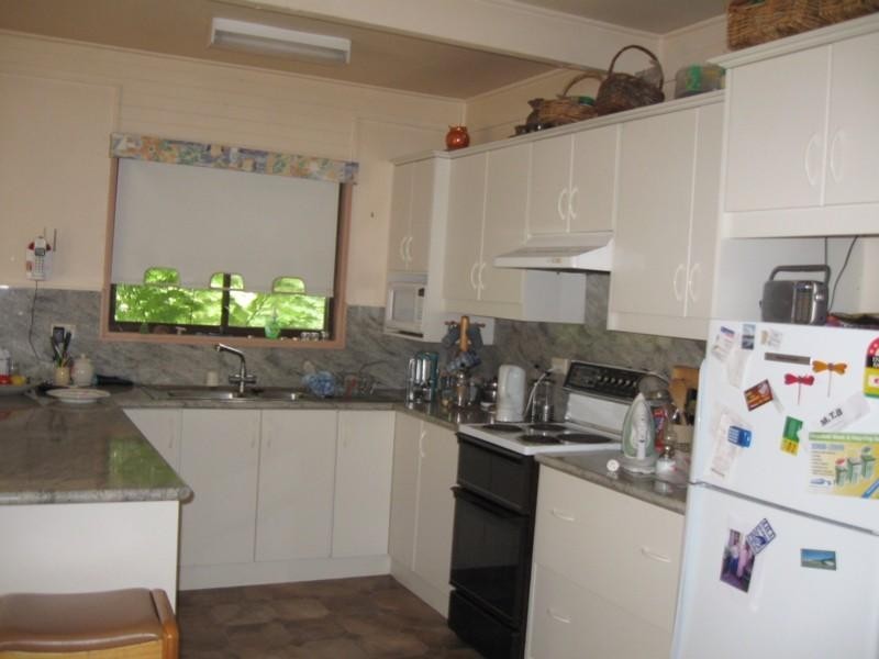 38 Hilmer Avenue, Mossy Point NSW 2537