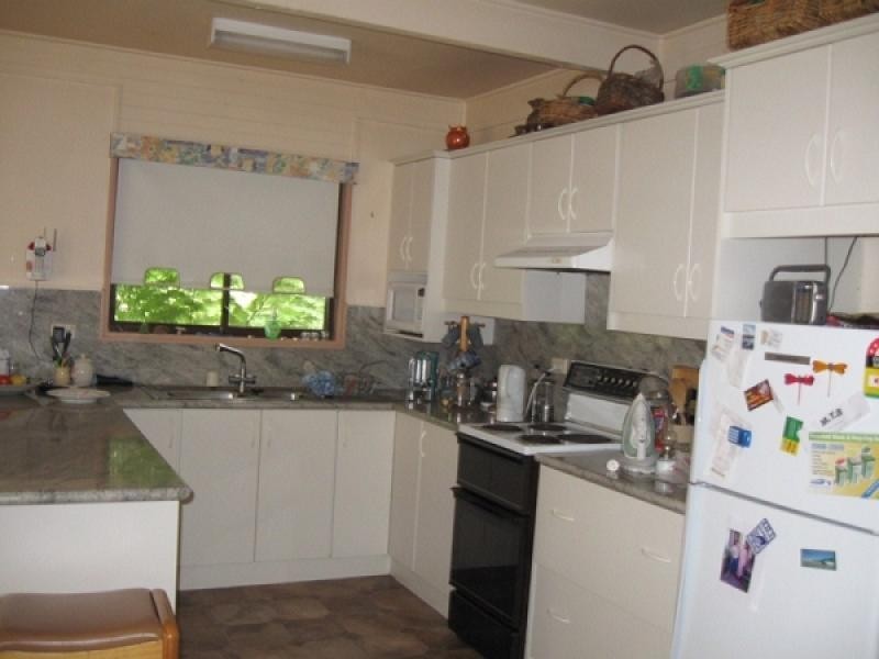 38 Hilmer Avenue, Mossy Point NSW 2537