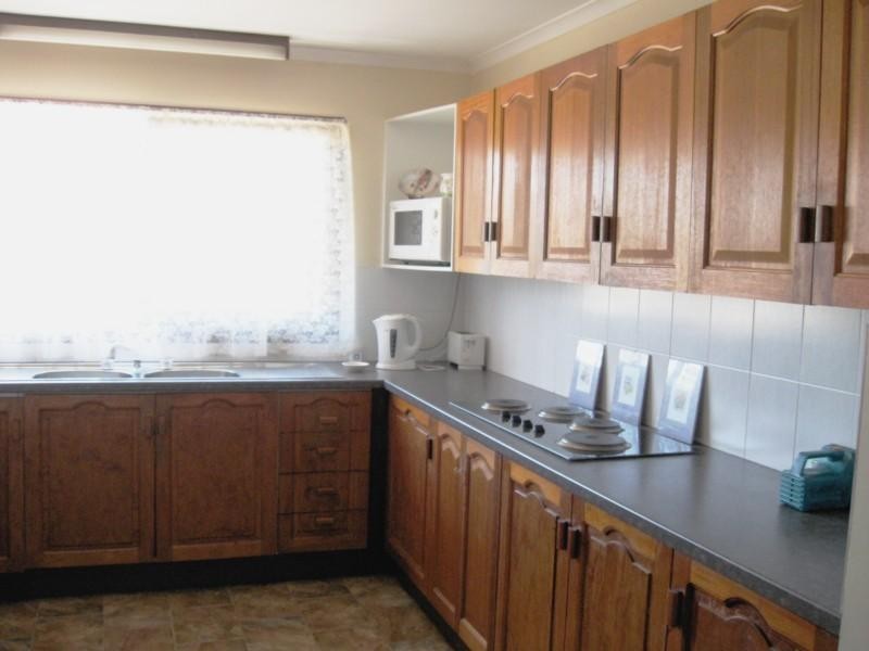 27 Grant Street, Broulee NSW 2537