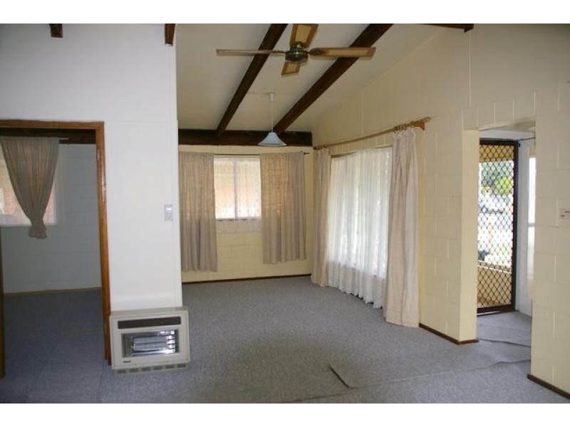 40 Ainslie Parade, Tomakin NSW 2537