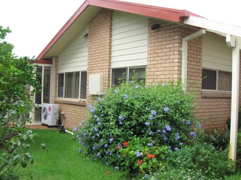 1 Cambridge Crescent, Broulee NSW 2537