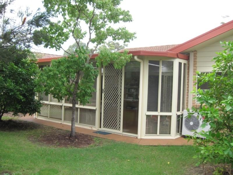 1 Cambridge Crescent, Broulee NSW 2537