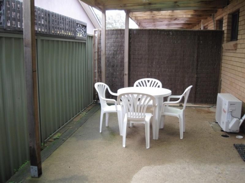 8 Clarke Street, Broulee NSW 2537